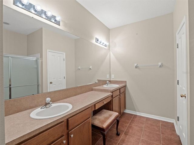 19233 BARRED OWL COURT, Land O Lakes, FL 34638