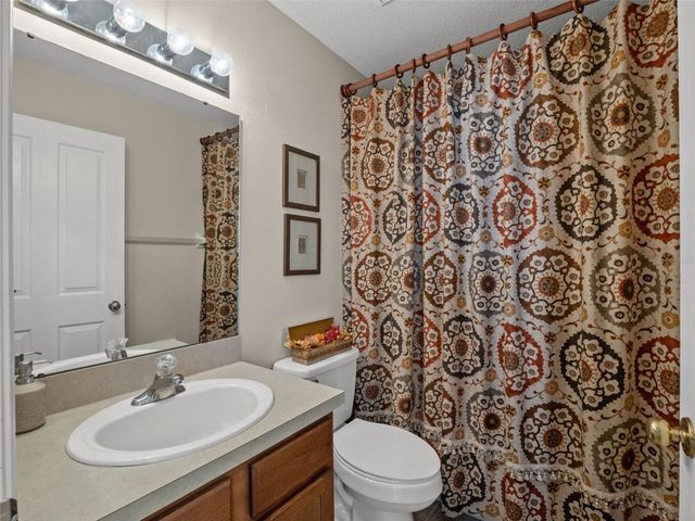 19233 BARRED OWL COURT, Land O Lakes, FL 34638