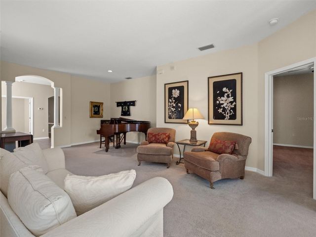 19233 BARRED OWL COURT, Land O Lakes, FL 34638