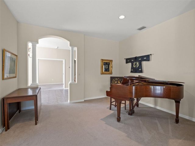 19233 BARRED OWL COURT, Land O Lakes, FL 34638