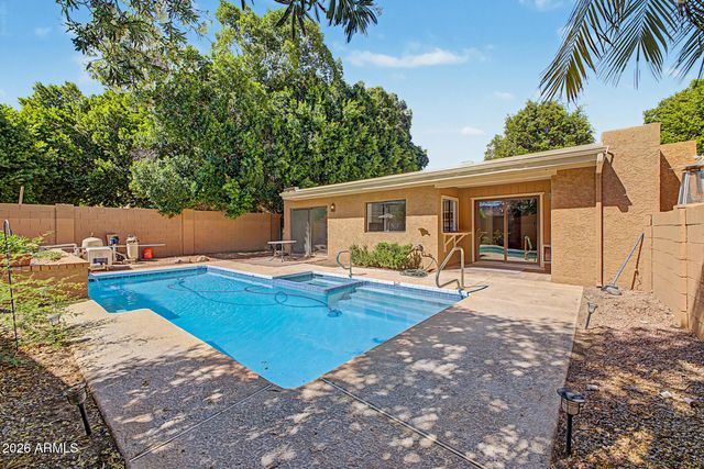 10640 N 11TH Street, Phoenix, AZ 85020