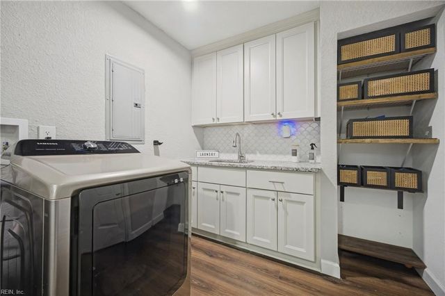 204 Alsab CIR, Virginia Beach, VA 23462