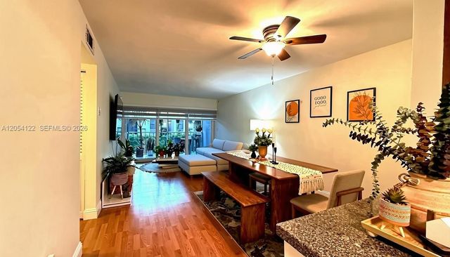 483 N Pine Island Rd C-205, Plantation, FL 33324