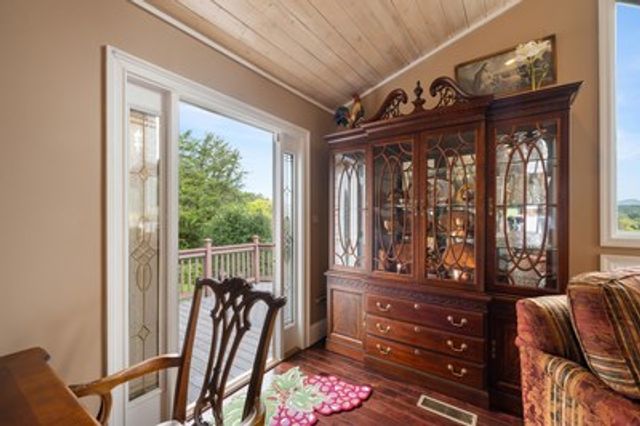 1396 Deerfield Road, Young Harris, GA 30582