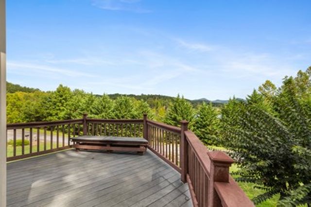 1396 Deerfield Road, Young Harris, GA 30582