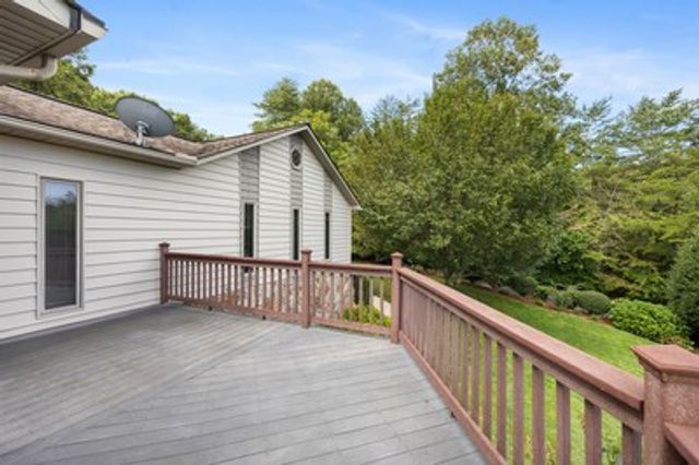 1396 Deerfield Road, Young Harris, GA 30582