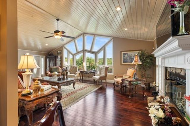 1396 Deerfield Road, Young Harris, GA 30582