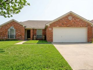 1709 Ryanfeld Drive, Mansfield, TX 76063