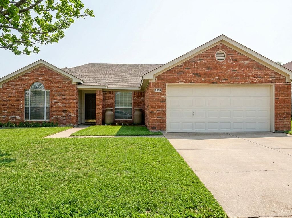 1709 Ryanfeld Drive, Mansfield, TX 76063