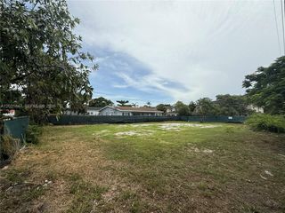201 NW 11th Street, Fort Lauderdale, FL 33311