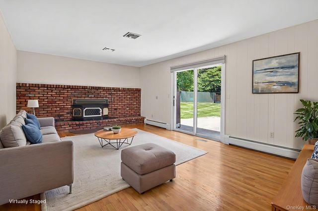19 Glen Haven Drive, New City, NY 10956