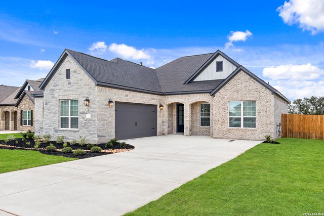 191 AZALEA ALY, Castroville, TX 78009
