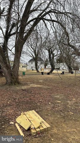 118 N QUEEN ST, Dover, DE 19904