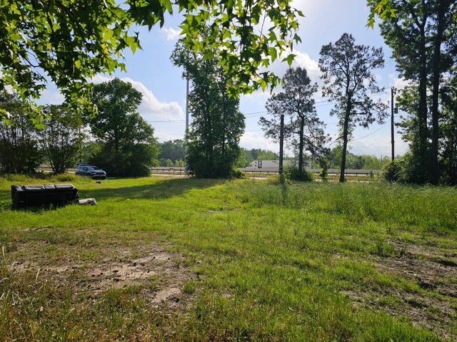 1190 Highway 59 S, Cleveland, TX 77327