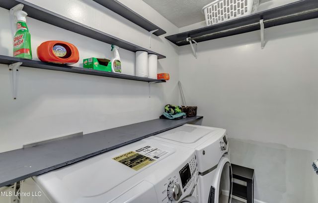 235 Hawthorne Drive, Madison, MS 39110