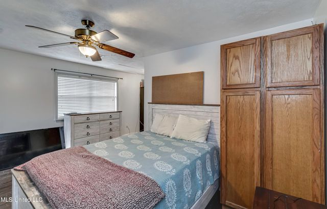 235 Hawthorne Drive, Madison, MS 39110