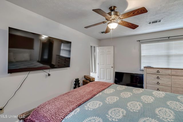 235 Hawthorne Drive, Madison, MS 39110