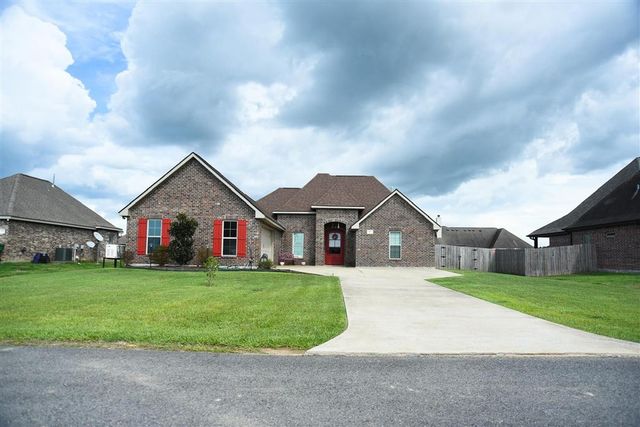 611 Chestnut, Iowa, LA 70647