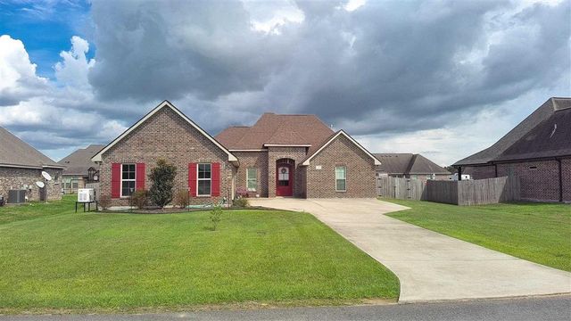 611 Chestnut, Iowa, LA 70647