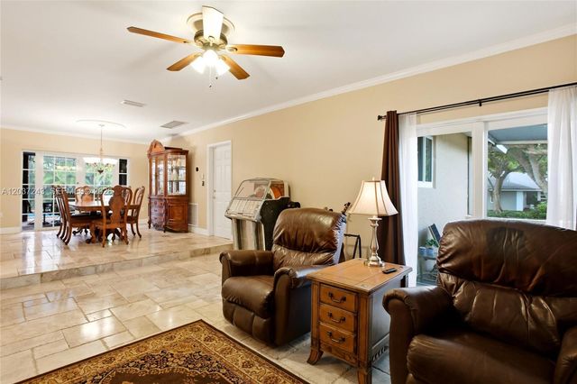7880 SW 180th Terrace, Palmetto Bay, FL 33157