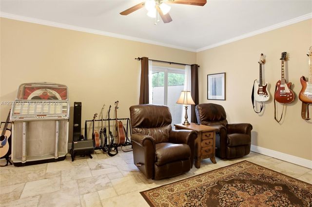 7880 SW 180th Terrace, Palmetto Bay, FL 33157