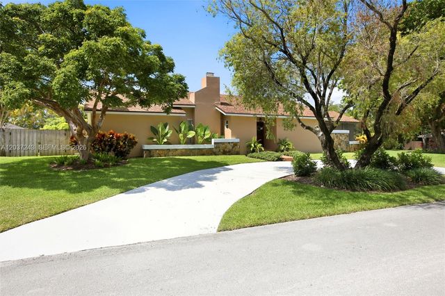 7880 SW 180th Terrace, Palmetto Bay, FL 33157