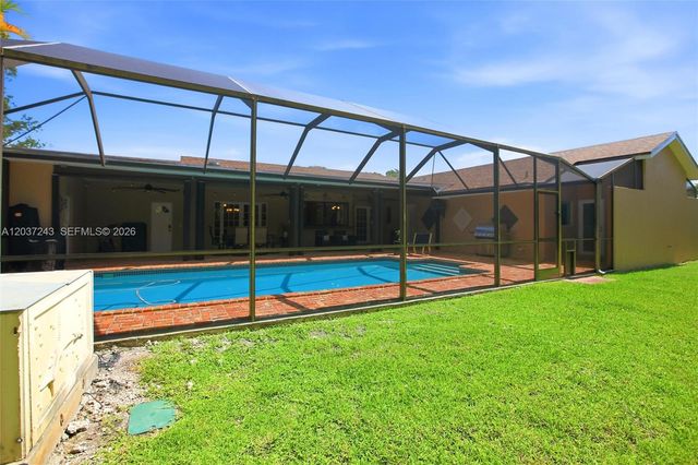 7880 SW 180th Terrace, Palmetto Bay, FL 33157