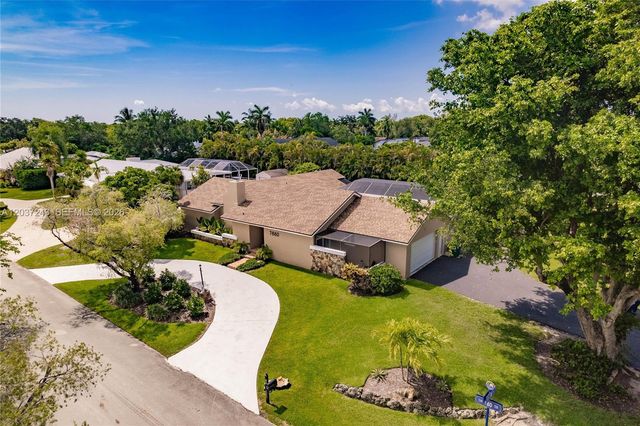 7880 SW 180th Terrace, Palmetto Bay, FL 33157