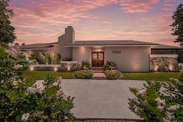 7880 SW 180th Terrace, Palmetto Bay, FL 33157