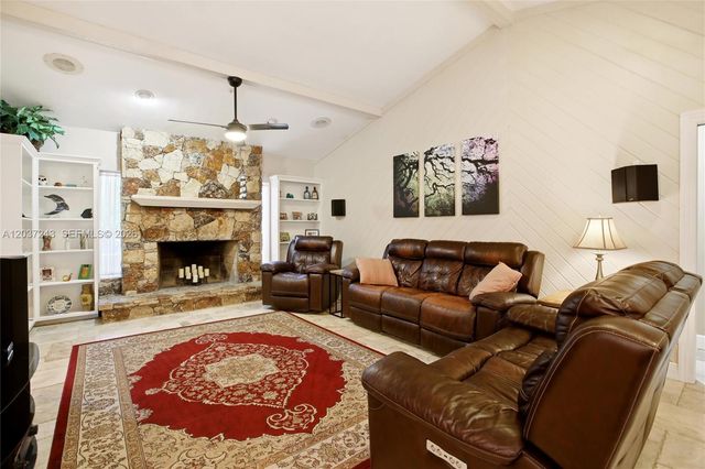 7880 SW 180th Terrace, Palmetto Bay, FL 33157