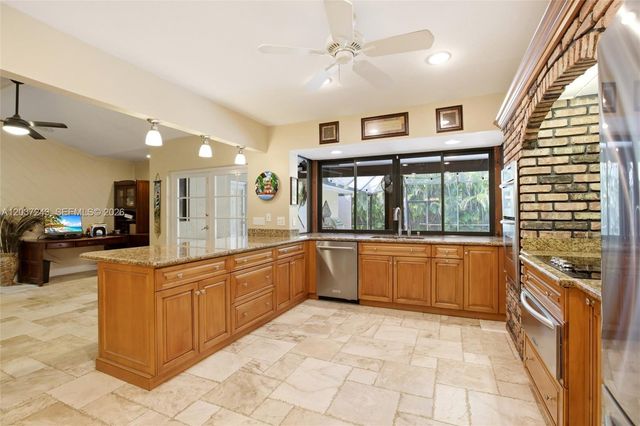7880 SW 180th Terrace, Palmetto Bay, FL 33157