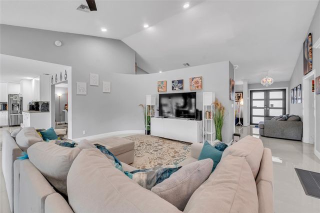 11266 NW 10th Place, Coral Springs, FL 33071