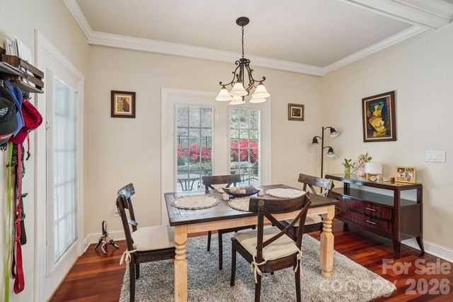 302 Davy Crockett Drive, Maggie Valley, NC 28751