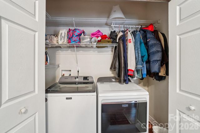 302 Davy Crockett Drive, Maggie Valley, NC 28751