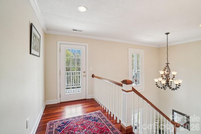 302 Davy Crockett Drive, Maggie Valley, NC 28751