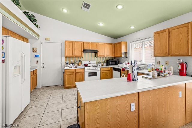 7857 West Delhi Avenue, Las Vegas, NV 89129