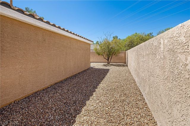 7857 West Delhi Avenue, Las Vegas, NV 89129