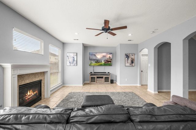 723 New Pines Drive, Spring, TX 77373