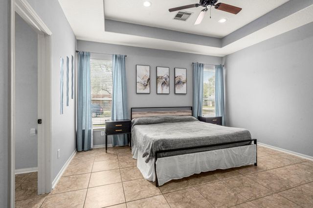 723 New Pines Drive, Spring, TX 77373