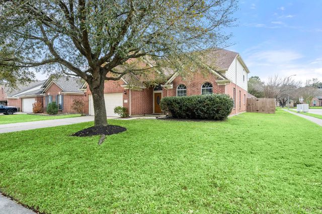 723 New Pines Drive, Spring, TX 77373