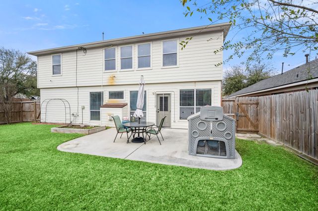 723 New Pines Drive, Spring, TX 77373