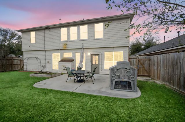 723 New Pines Drive, Spring, TX 77373