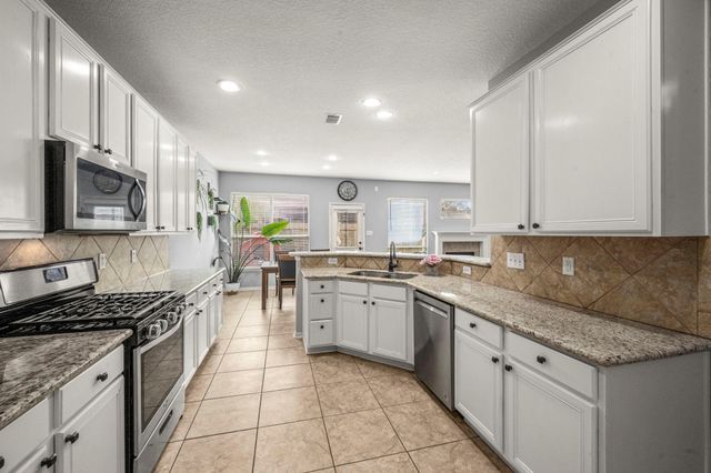 723 New Pines Drive, Spring, TX 77373