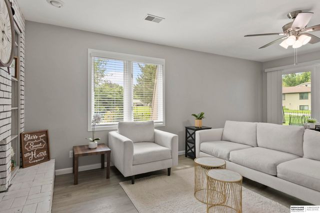 3092 Stephanos Drive, Lincoln, NE 68516