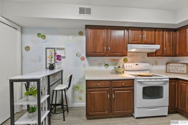 3092 Stephanos Drive, Lincoln, NE 68516
