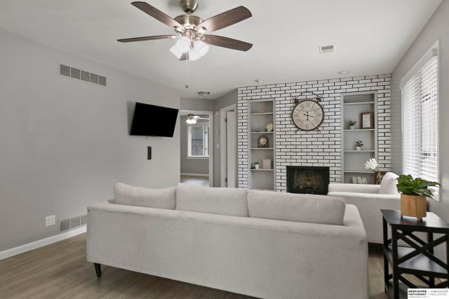 3092 Stephanos Drive, Lincoln, NE 68516
