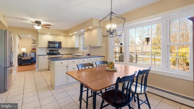 12 PINE VALLEY RD, Doylestown, PA 18901