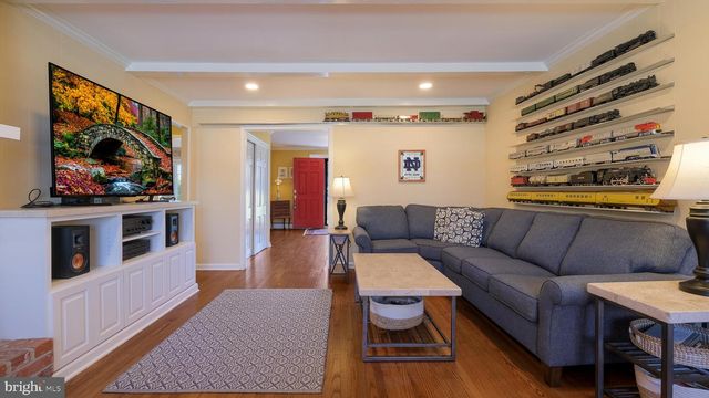 12 PINE VALLEY RD, Doylestown, PA 18901