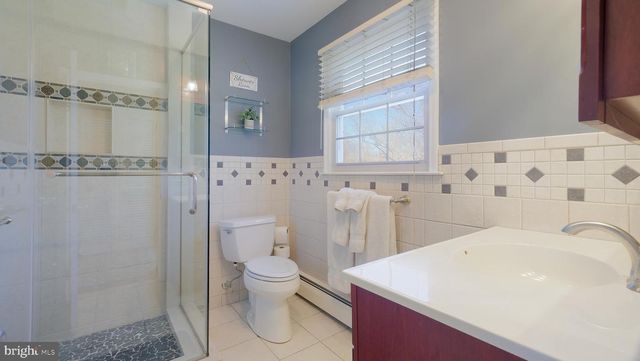 12 PINE VALLEY RD, Doylestown, PA 18901