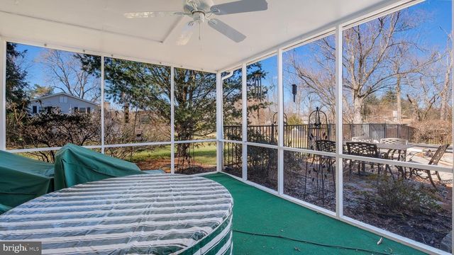 12 PINE VALLEY RD, Doylestown, PA 18901